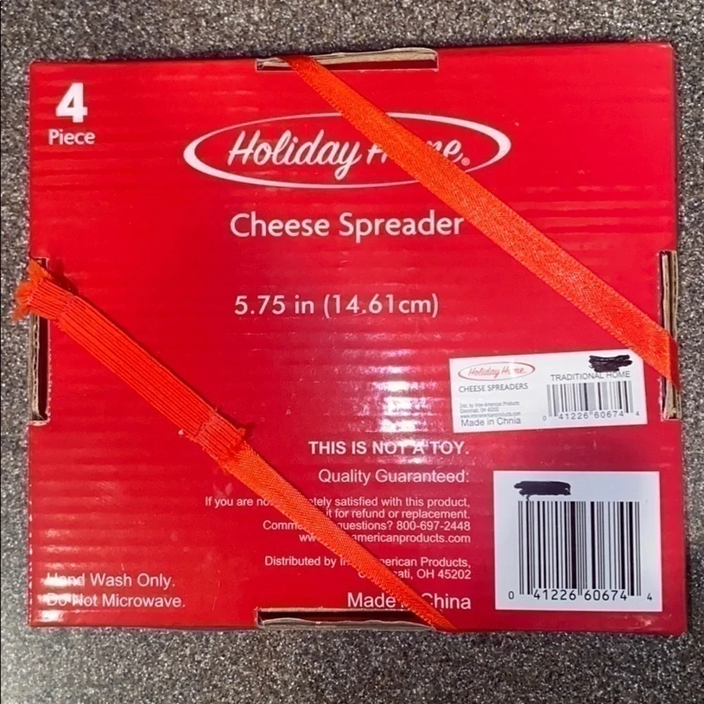 4-Piece Cheese Spread Holiday Knives NWT